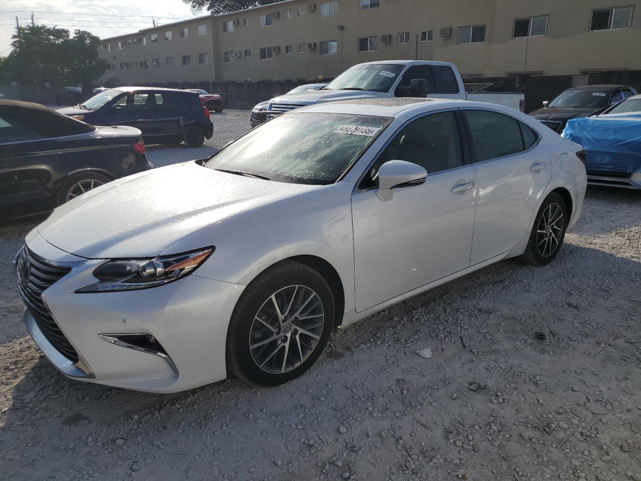 2016 Lexus ES VIN JTHBK1GG4G2244114
