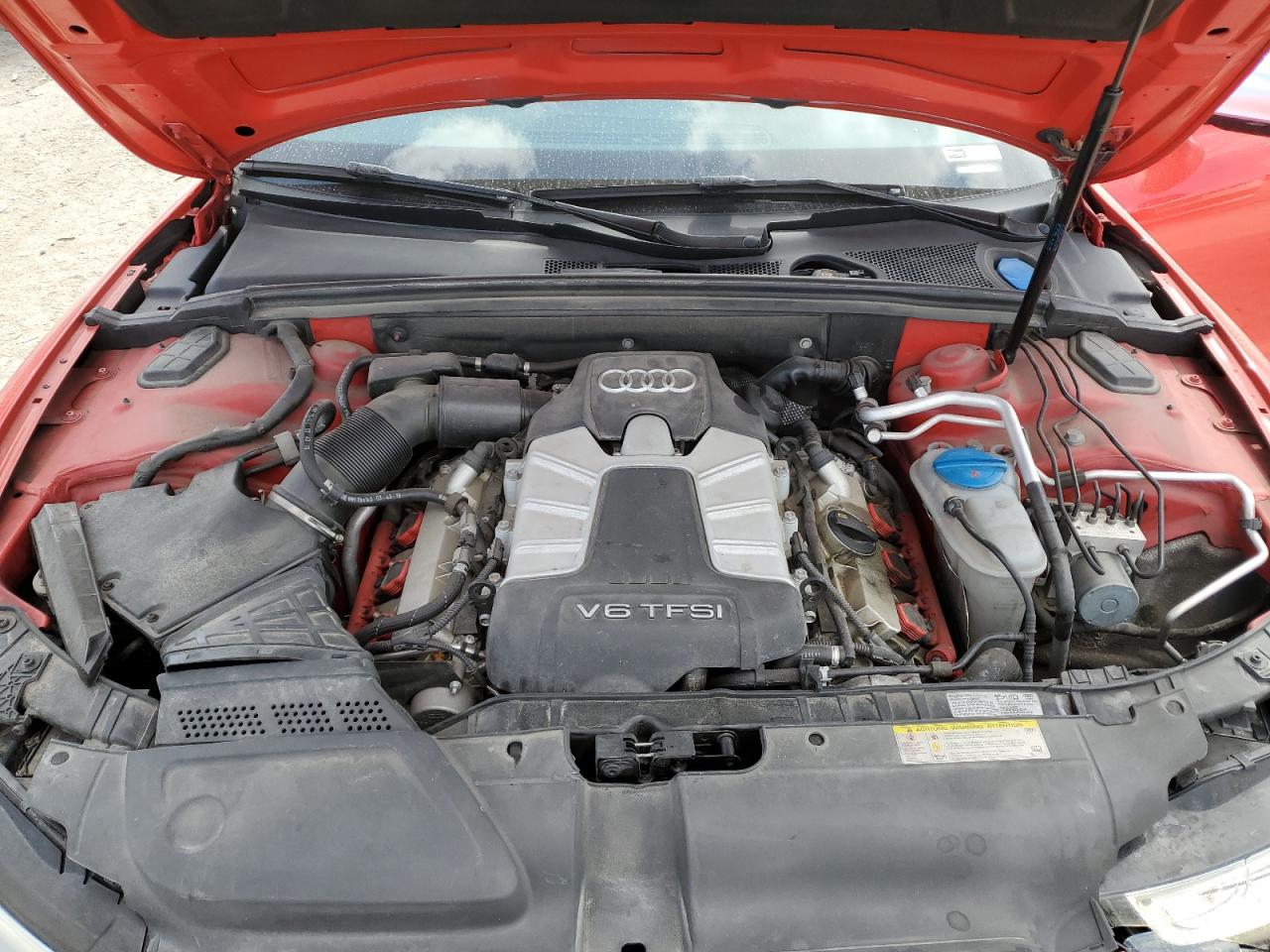 2014 Audi RS5 VIN WAUVGAFR8EA037387 Copart auction photo, front end / minor dent/scratches damage thumbnail 11