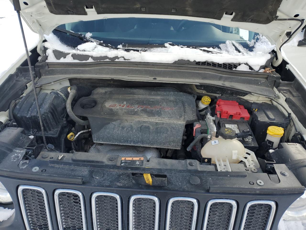 2018 Jeep Renegade VIN ZACCJBAB1JPJ29590 Copart auction photo, front end damage thumbnail 11