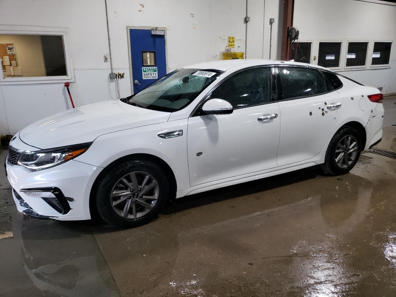 2020 KIA Optima VIN 5XXGT4L31LG396641