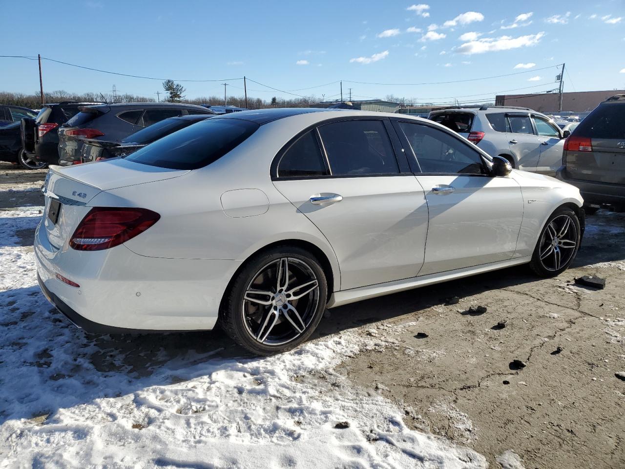 2018 Mercedes-Benz E-klasse VIN WDDZF6EB8JA479188 Copart auction photo, front end damage thumbnail 3