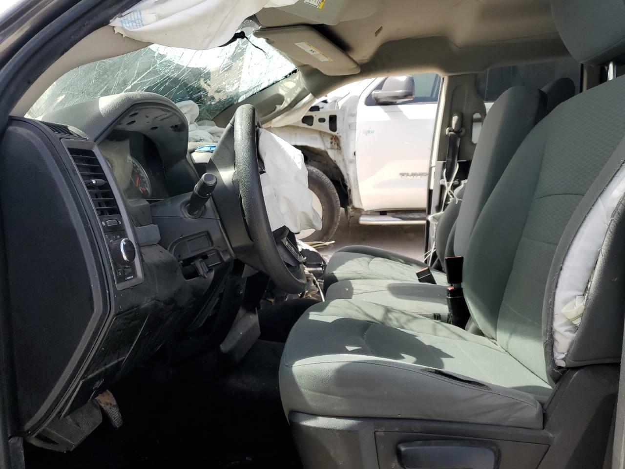 2020 RAM 1500 VIN 1C6RR6FT9LS147970 Copart auction photo, front end / side damage thumbnail 7