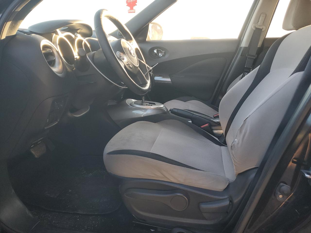 2014 Nissan Juke VIN JN8AF5MR1ET361739 Copart auction photo, minor dent/scratches damage thumbnail 7