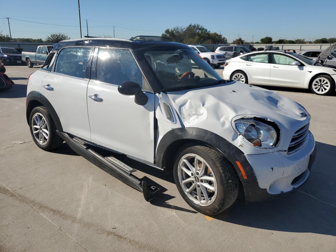 2015 MINI Cooper VIN WMWZB3C59FWR46112 Copart auction photo, all over damage thumbnail 4