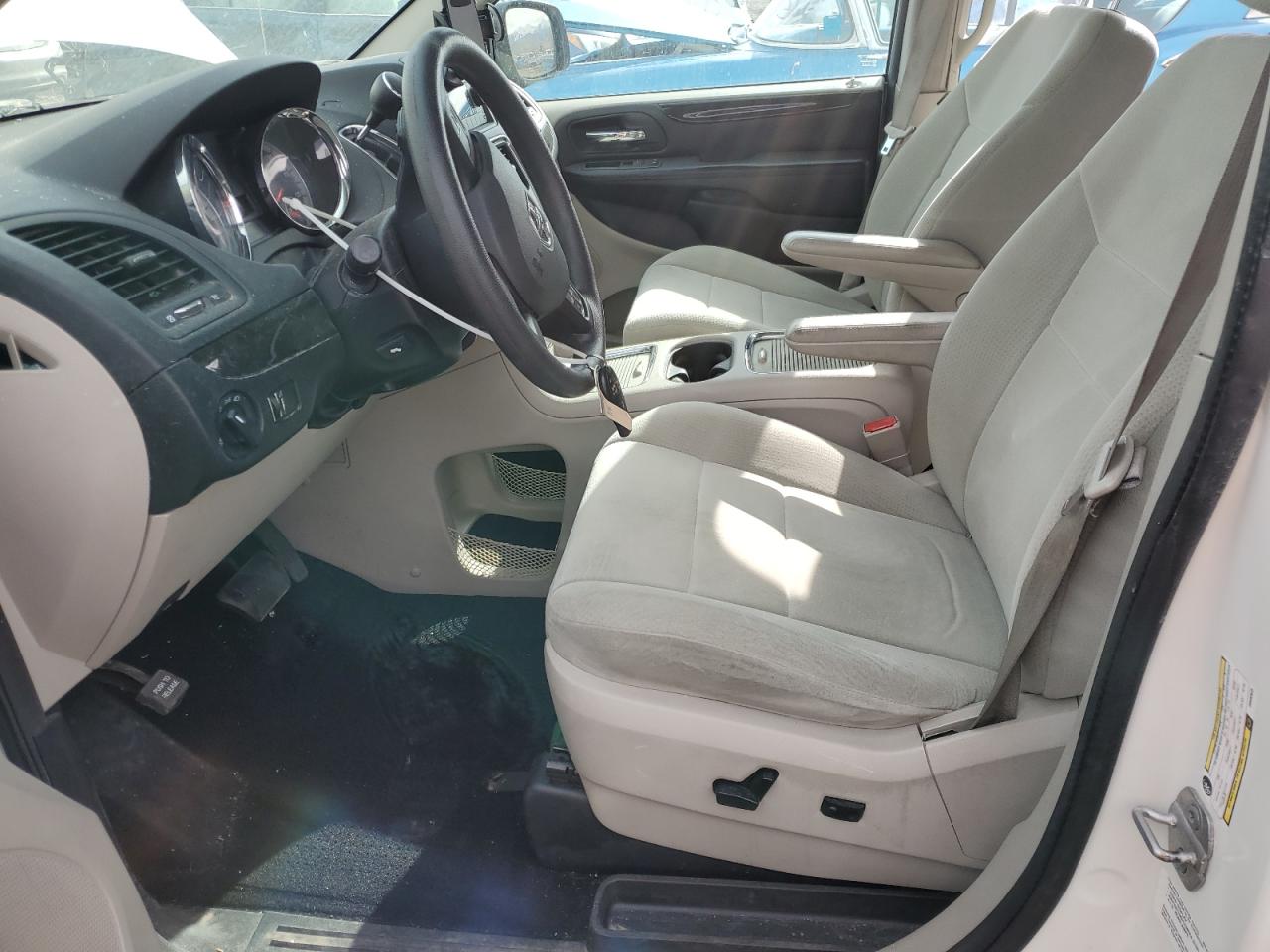 2013 Dodge Caravan VIN 2C4RDGCG9DR602923 Copart auction photo, side / rear end damage thumbnail 7
