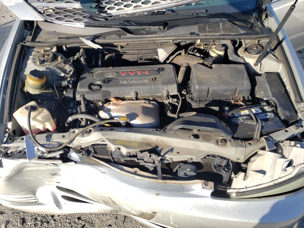 2004 Toyota Camry VIN 4T1BE32KX4U841134 Copart auction photo, front end / rear end damage thumbnail 11