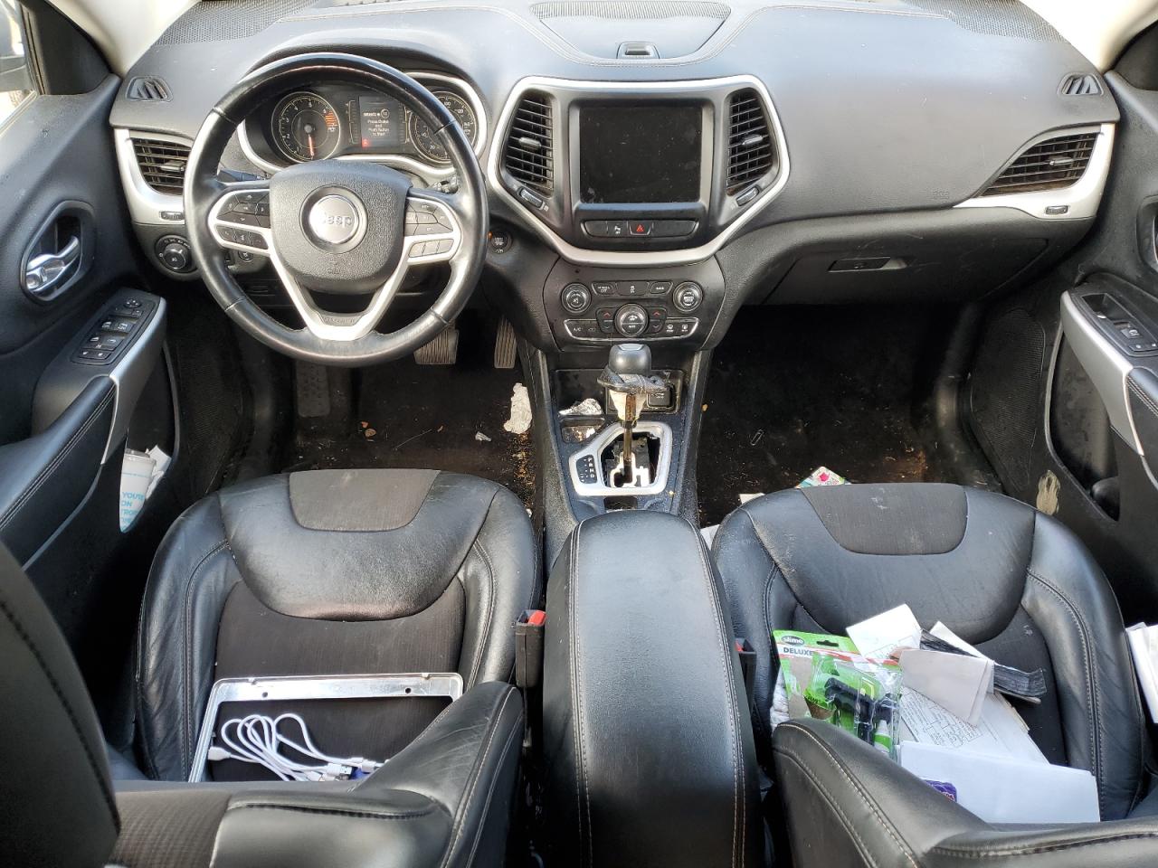 2018 Jeep Grand Cherokee VIN 1C4PJLLB9JD552570 Copart auction photo, side damage thumbnail 8
