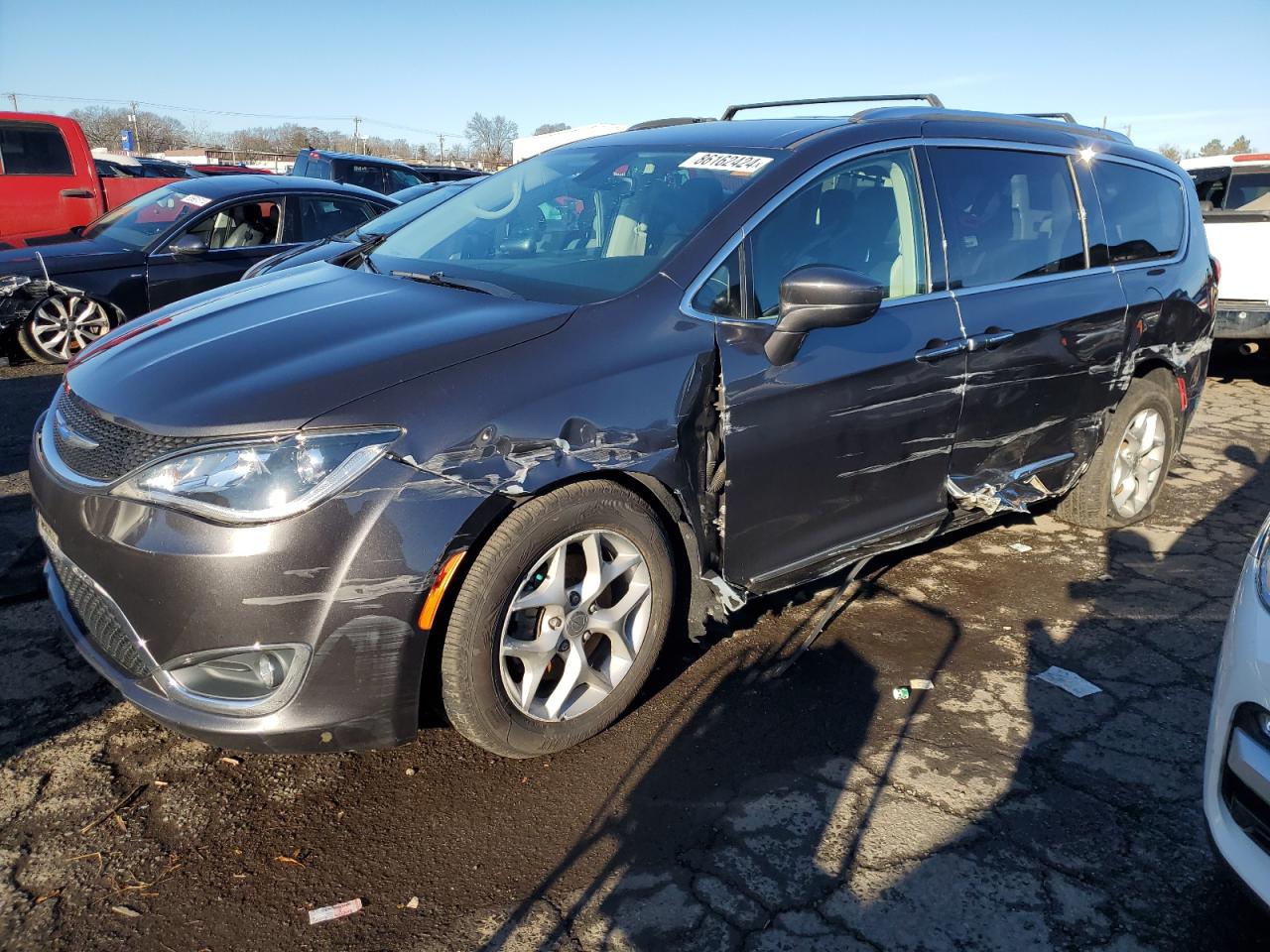 2018 Chrysler Pacifica VIN 2C4RC1BG4JR270516