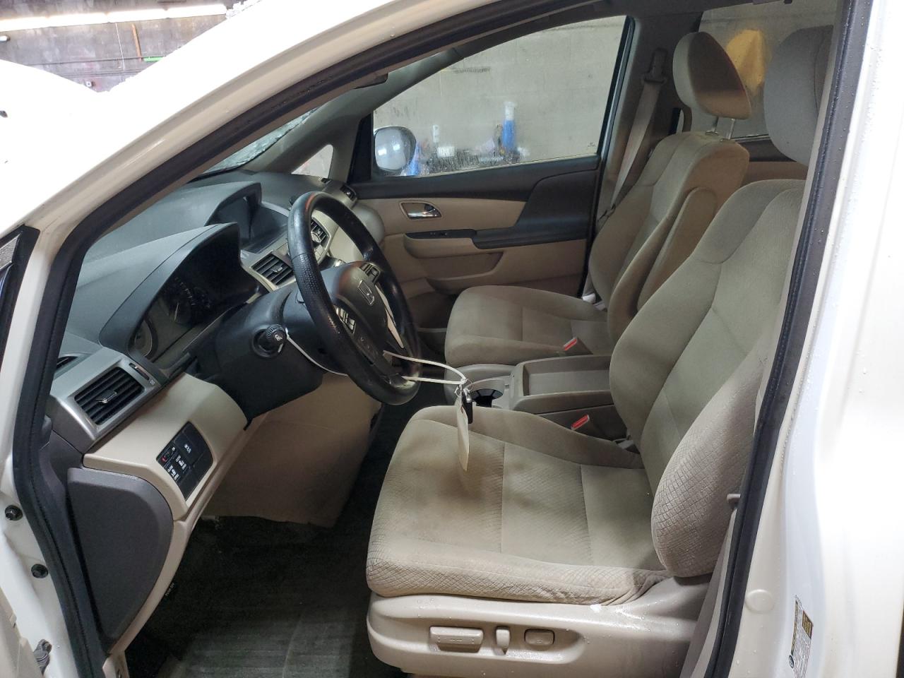 2016 Honda Odyssey VIN 5FNRL5H37GB146899 Copart auction photo, front end damage thumbnail 7