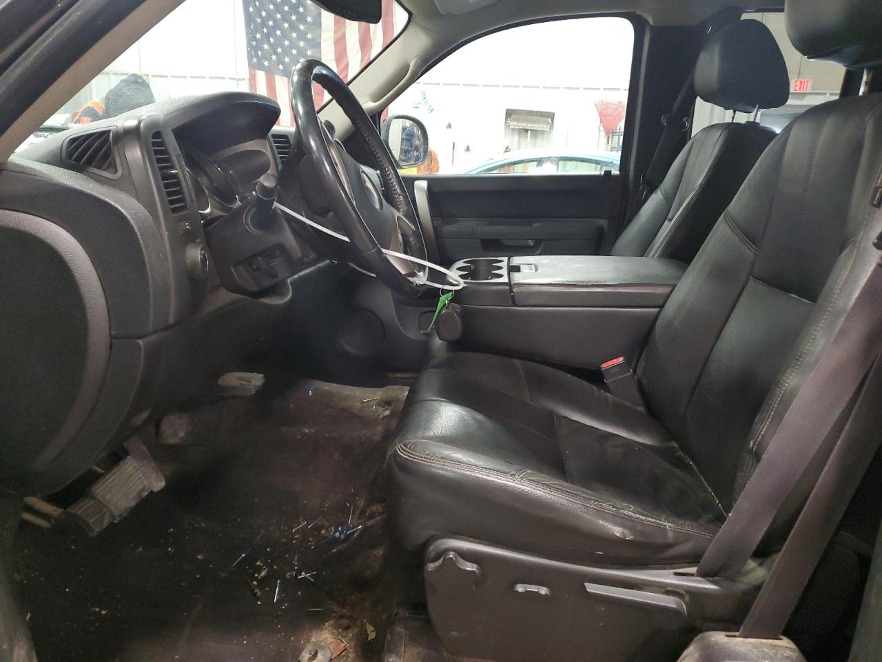 2013 Chevrolet Silverado VIN 1GCRKSE76DZ249634 Copart auction photo, front end damage thumbnail 7