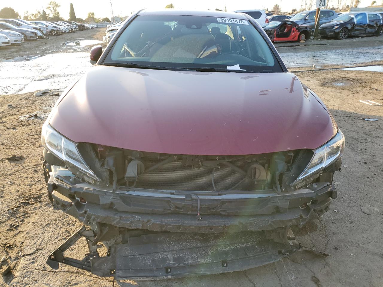 2018 Toyota Camry VIN 4T1B11HK4JU613228 Copart auction photo, vandalism damage thumbnail 5