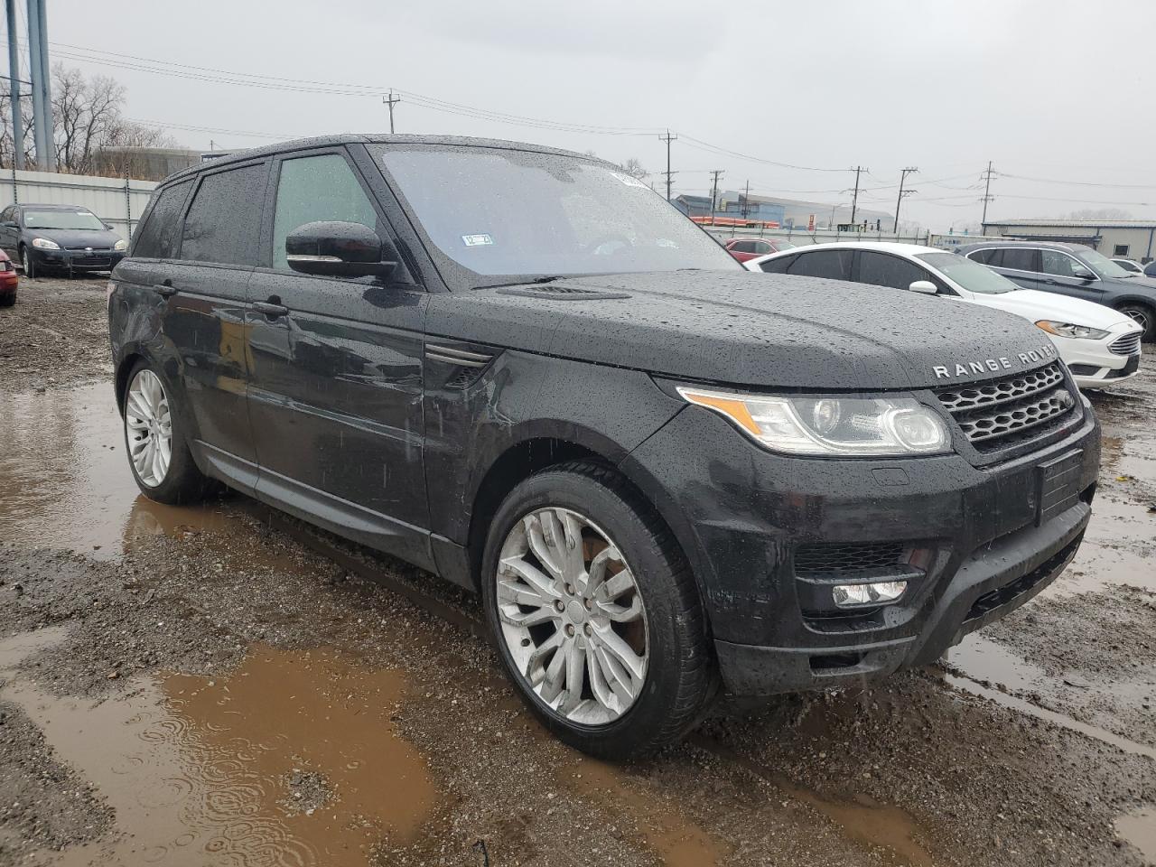 2016 Land Rover Range Rover VIN SALWG2PF1GA592937 Copart auction photo, front end / side damage thumbnail 4