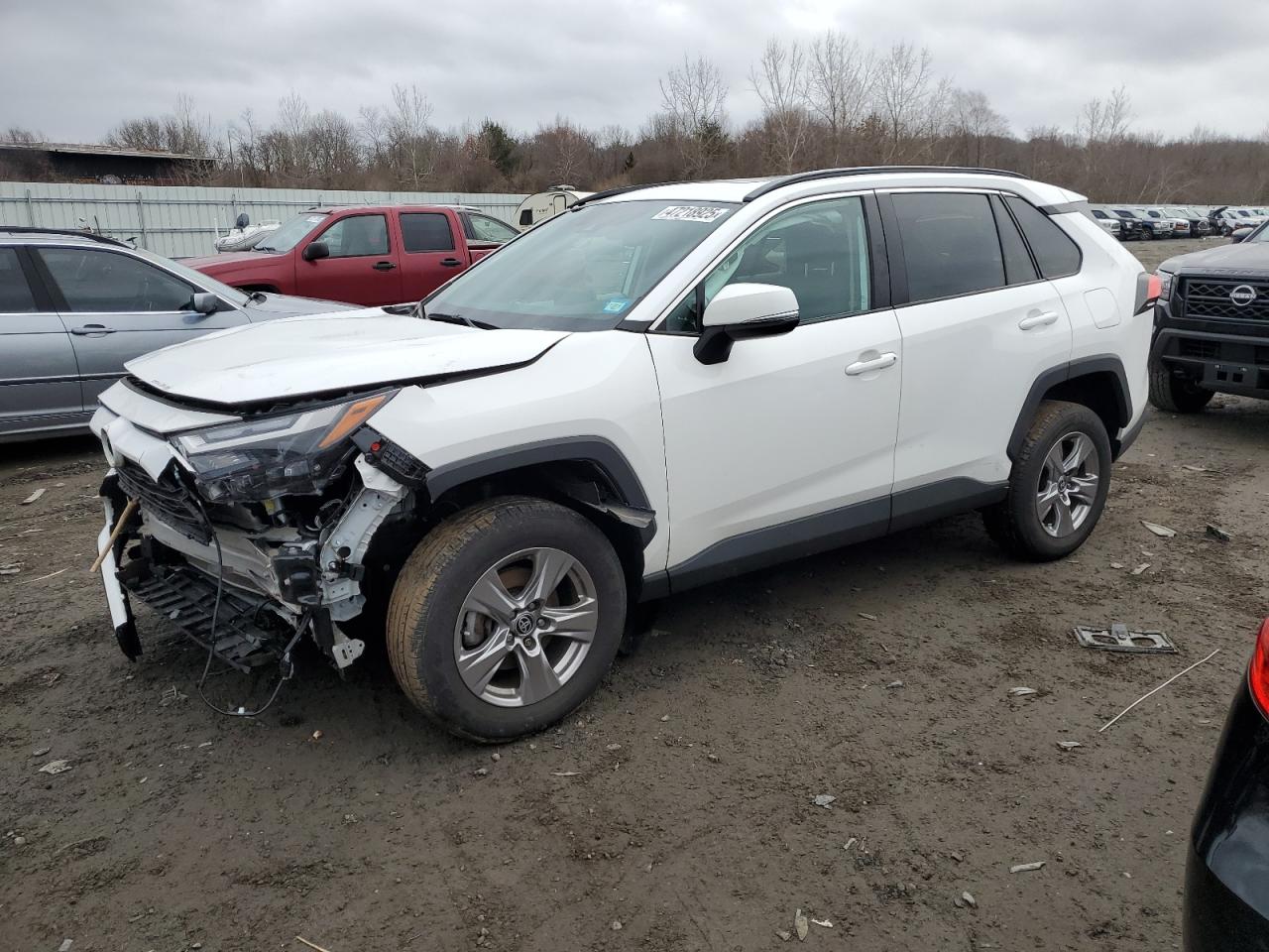 2022 Toyota RAV 4 VIN 2T3P1RFV2NC317656