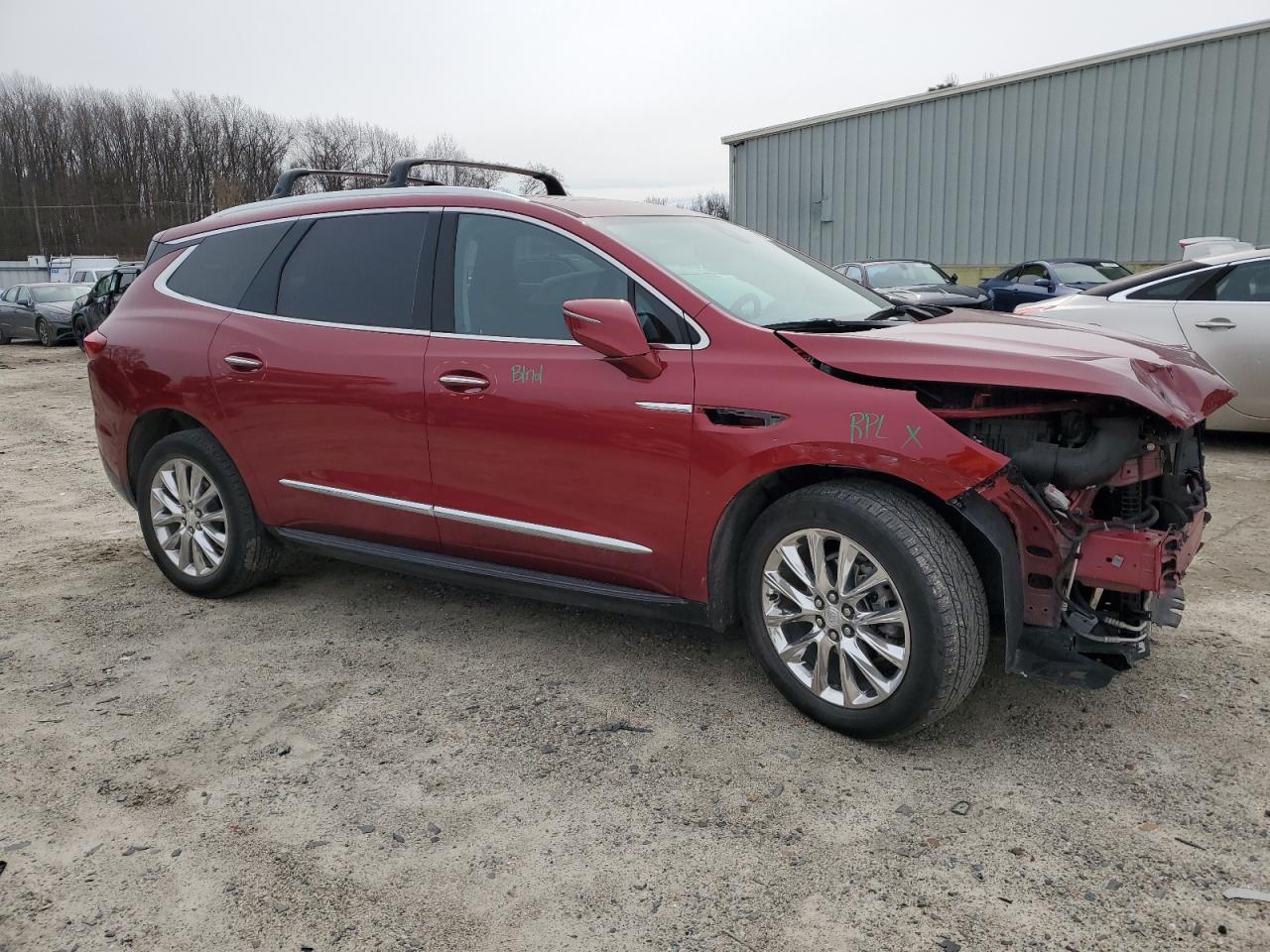 2021 Buick Enclave VIN 5GAEVBKW9MJ199099 Copart auction photo, front end / minor dent/scratches damage thumbnail 4