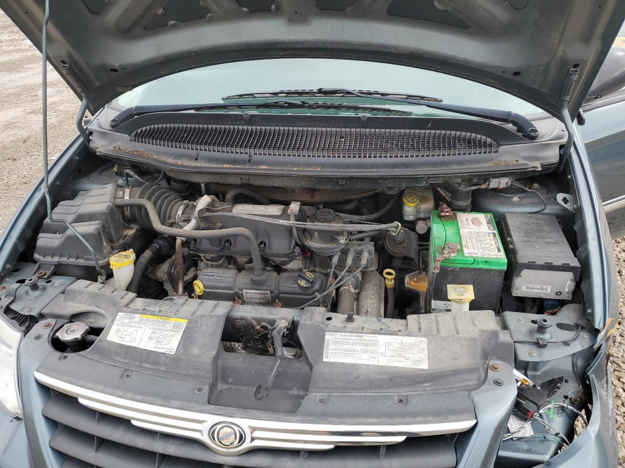 2007 Chrysler Town & Country VIN 2A4GP54L47R272816 Copart auction photo, front end damage thumbnail 13