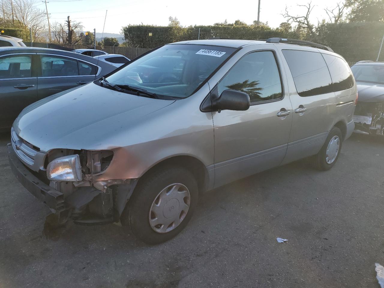 2000 Toyota Sienna VIN 4T3ZF13CXYU281023