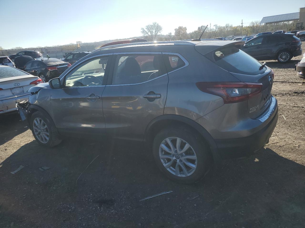 2020 Nissan Rogue VIN JN1BJ1CW7LW392748 Copart auction photo, front end damage thumbnail 2