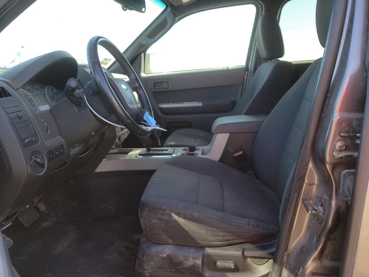 2011 Ford Escape VIN 1FMCU0DG1BKC42064 Copart auction photo, side / front end damage thumbnail 7