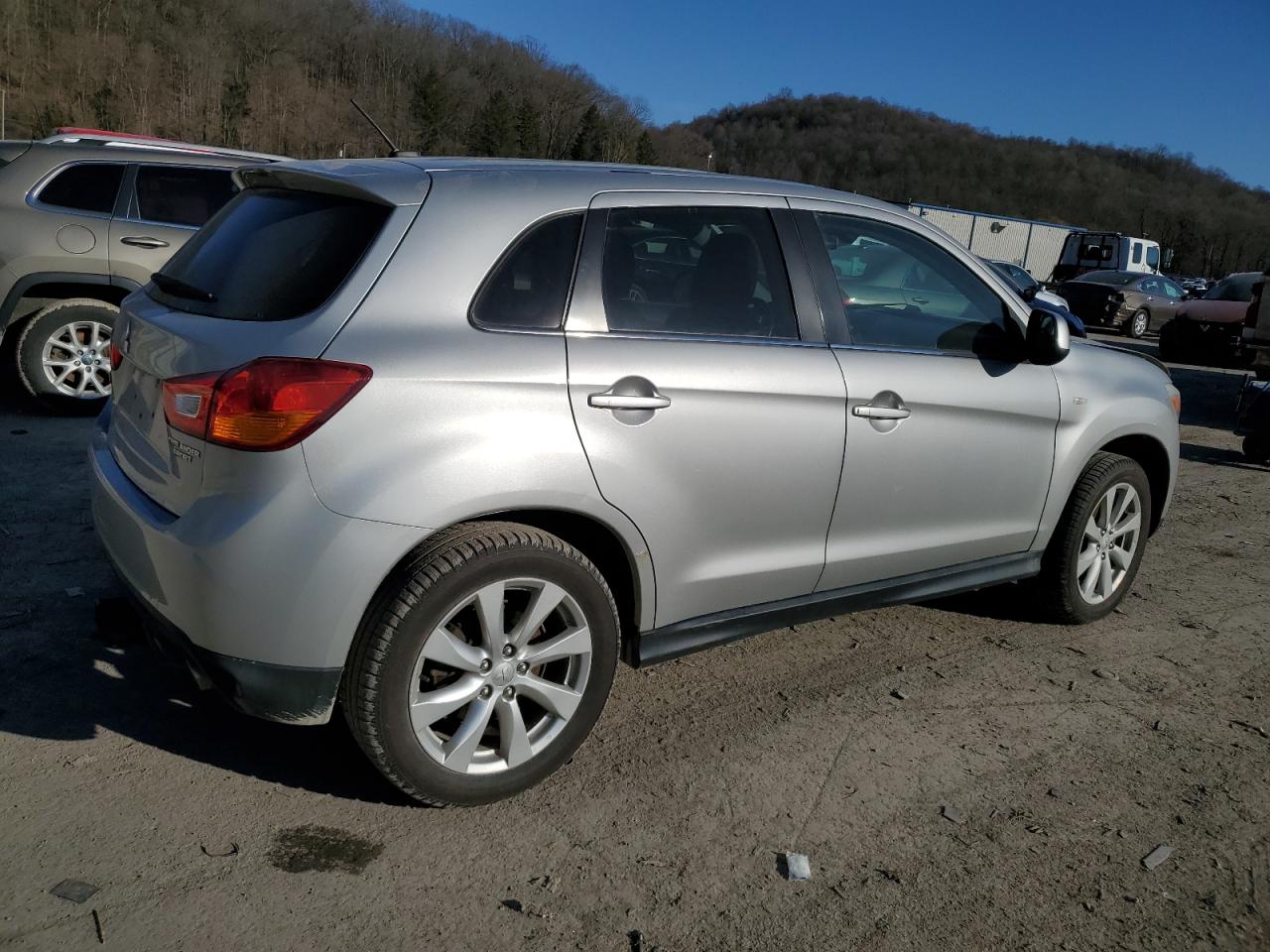 2013 Mitsubishi Outlander VIN 4A4AR4AU3DE006959 Copart auction photo, front end damage thumbnail 3