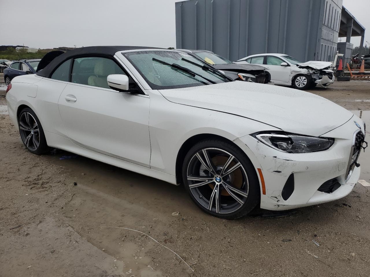 2024 BMW 4er VIN WBA23AT05RCN97995 Copart auction photo, front end damage thumbnail 4