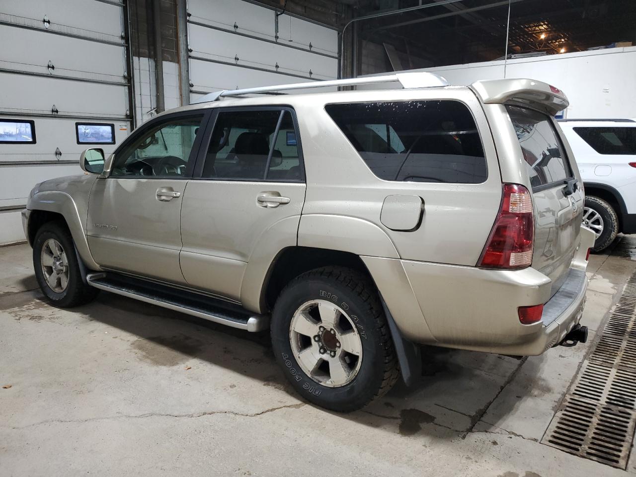 2004 Toyota 4Runner VIN JTEBT17R248016889 Copart auction photo, undercarriage damage thumbnail 2