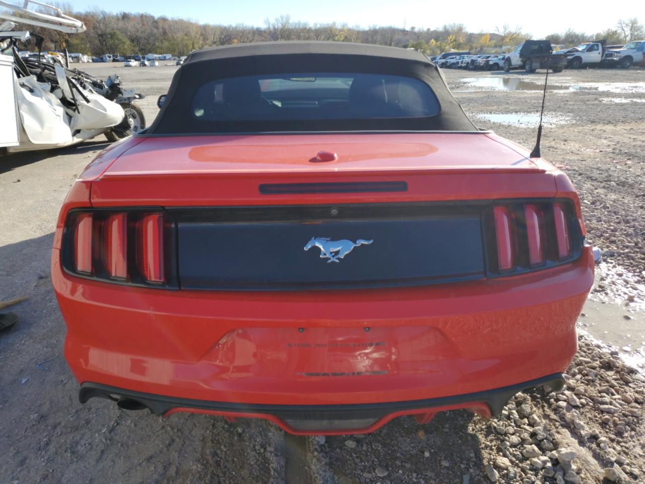 2017 Ford Mustang VIN 1FATP8UH8H5334305 Copart auction photo, front end / mechanical damage thumbnail 6