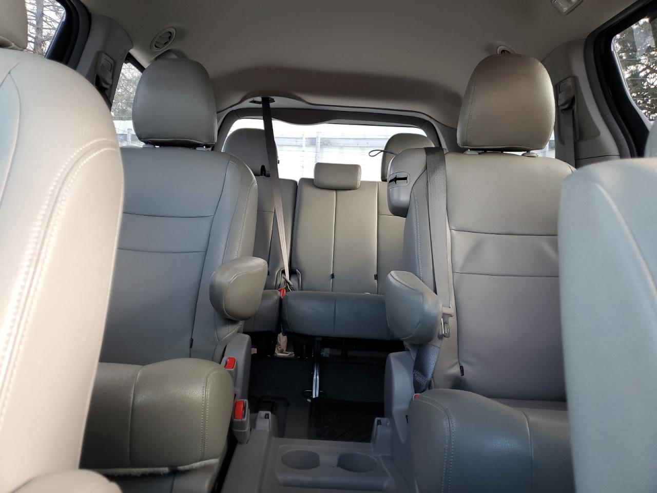 2017 Toyota Sienna VIN 5TDKZ3DCXHS862994 Copart auction photo, front end damage thumbnail 10