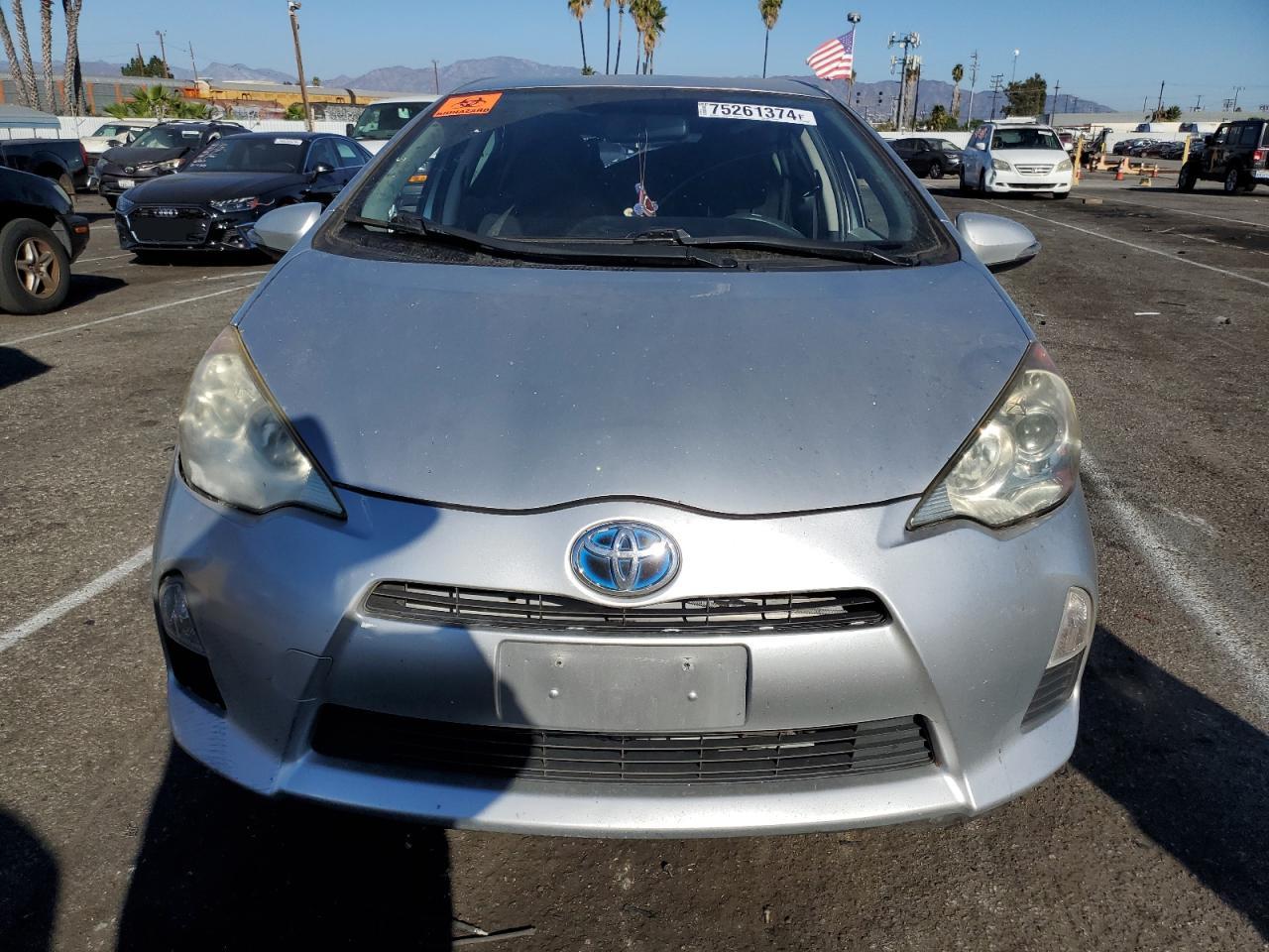 2014 Toyota Prius VIN JTDKDTB32E1558567 Copart auction photo, rear end / side damage thumbnail 5