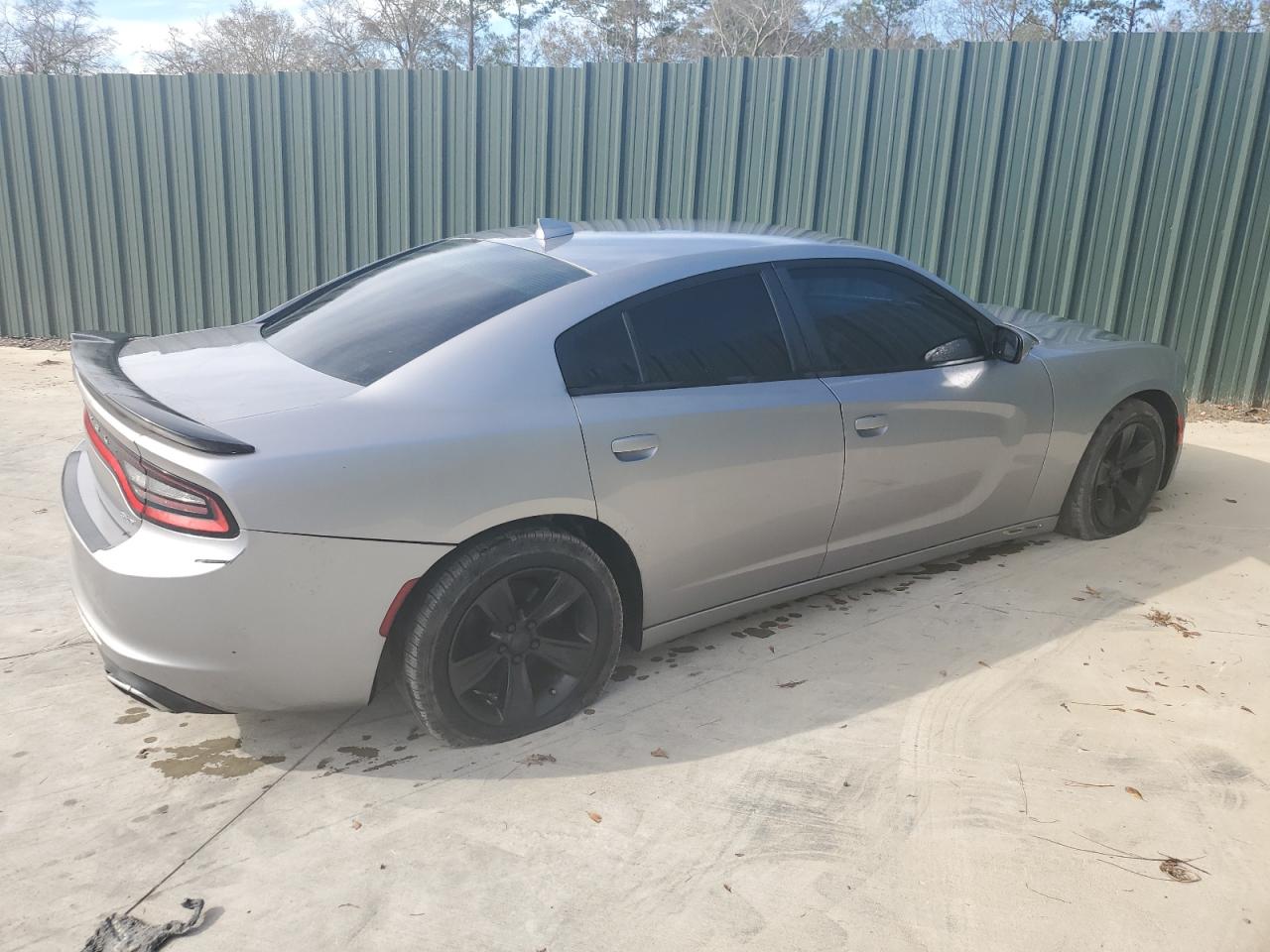2016 Dodge Charger VIN 2C3CDXHG4GH332528 Copart auction photo, minor dent/scratches damage thumbnail 3