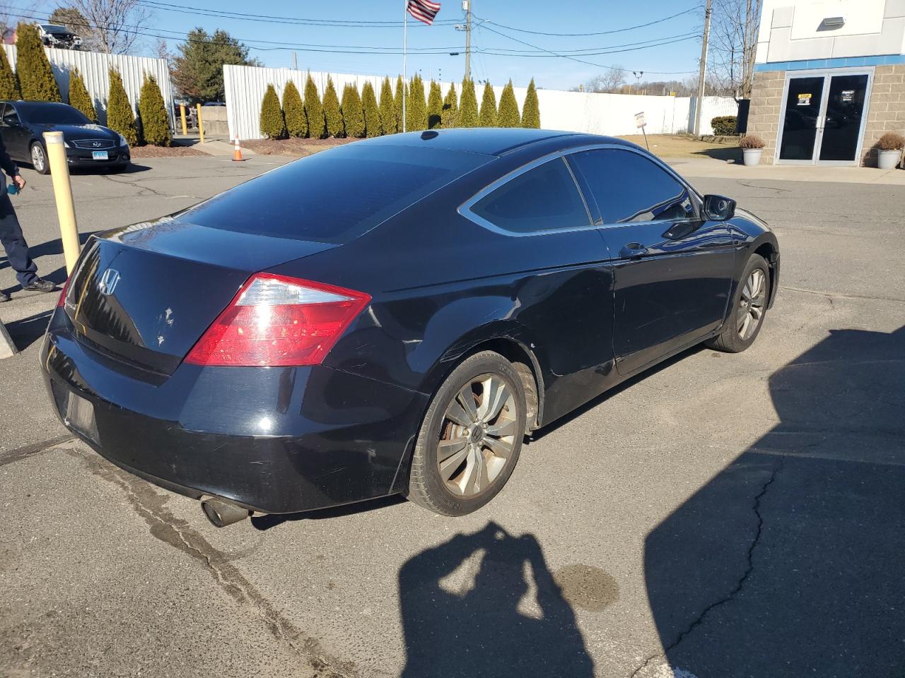 2010 Honda Accord VIN 1HGCS1B87AA800534 Copart auction photo, minor dent/scratches damage thumbnail 3