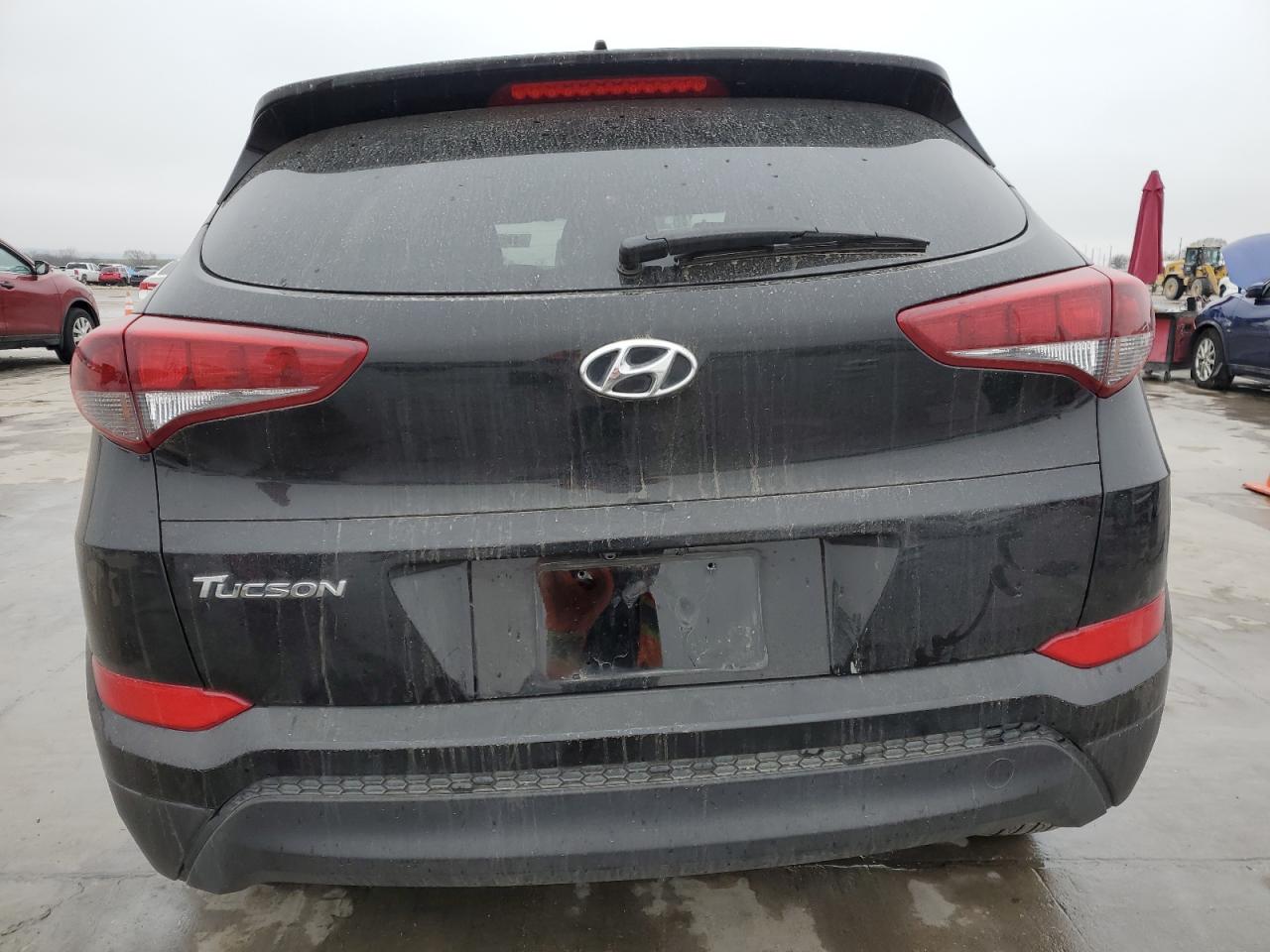 2017 Hyundai Tucson VIN KM8J33A40HU508953 Copart auction photo, side / front end damage thumbnail 6