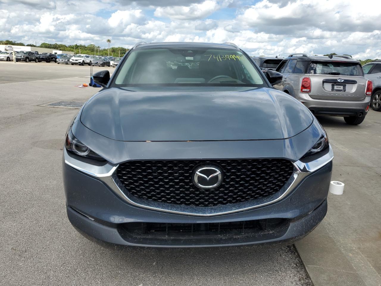2022 Mazda CX-30 VIN 3MVDMBDY6NM436551 Copart auction photo, water/flood damage thumbnail 5