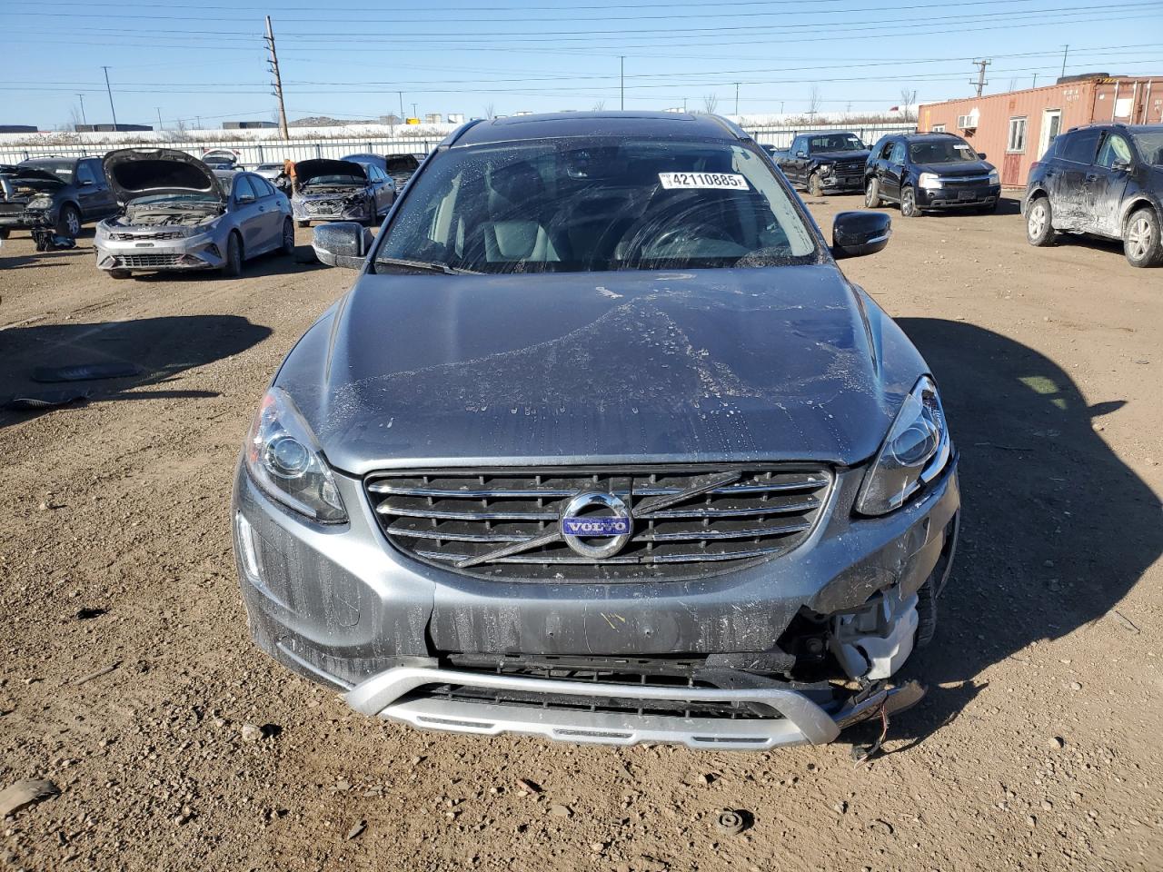 2017 Volvo XC60 VIN YV449MRR8H2212772 Copart auction photo, front end / side damage thumbnail 5