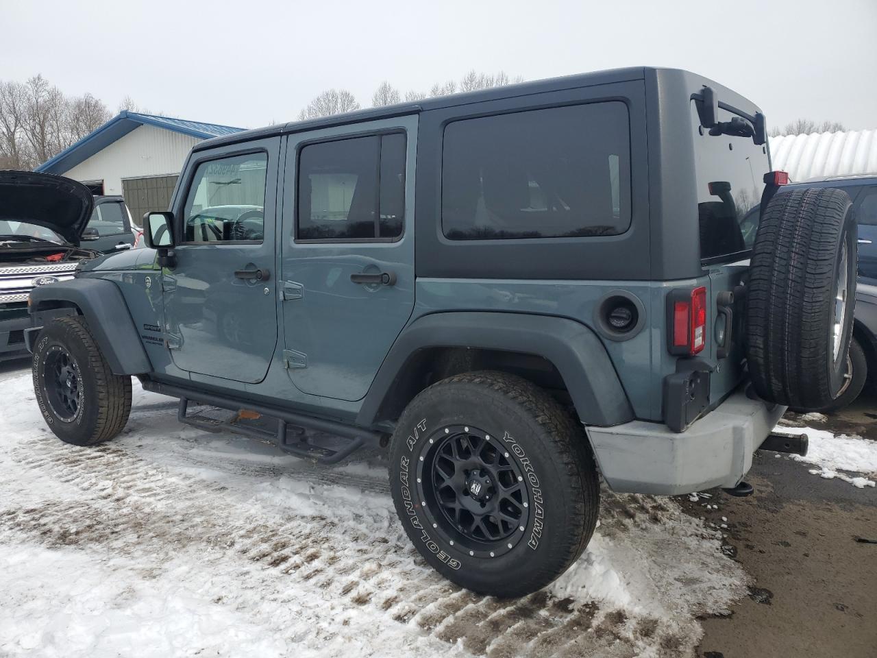2015 Jeep Wrangler VIN 1C4HJWDG5FL598393 Copart auction photo, minor dent/scratches damage thumbnail 2