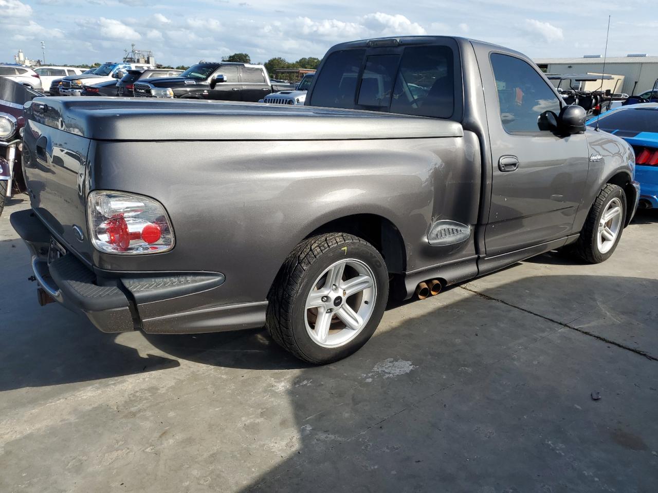 2003 Ford F-150 VIN 2FTRF07303CA45572 Copart auction photo, water/flood damage thumbnail 3
