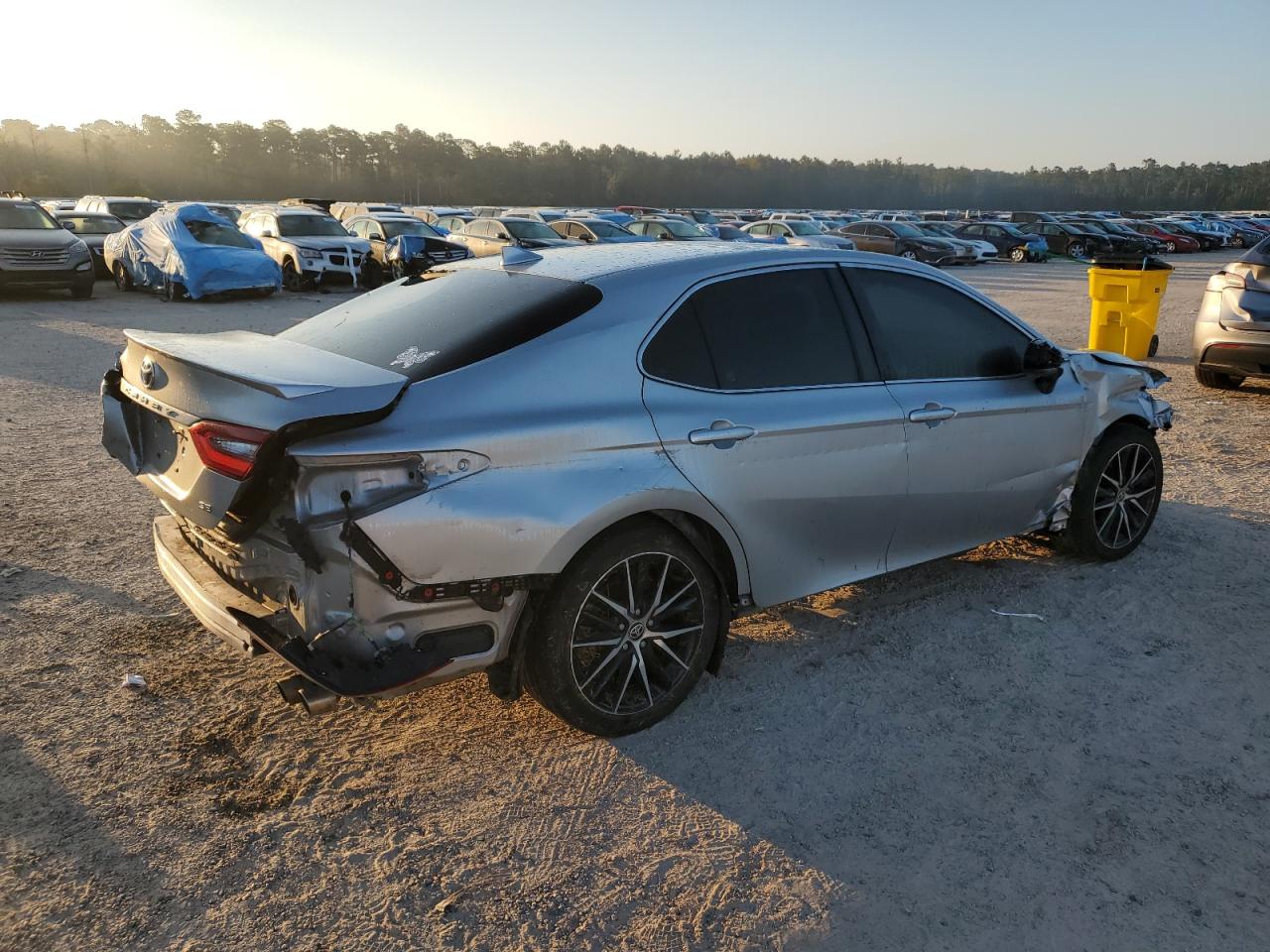2021 Toyota Camry VIN 4T1G11AK9MU490241 Copart auction photo, rear end / side damage thumbnail 3
