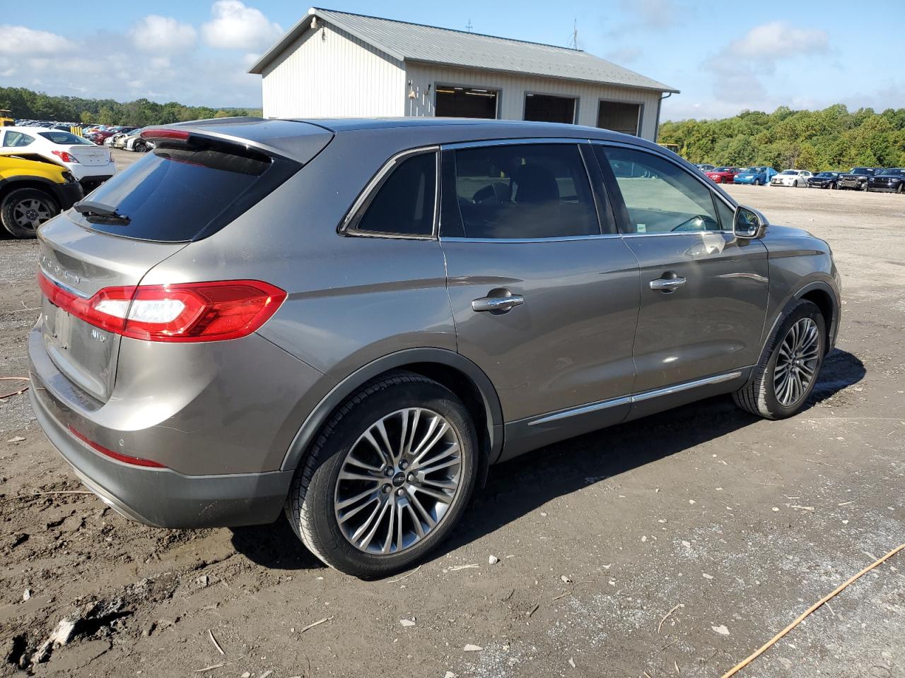 2016 Lincoln MKX VIN 2LMTJ8LR8GBL36961 Copart auction photo, side damage thumbnail 3