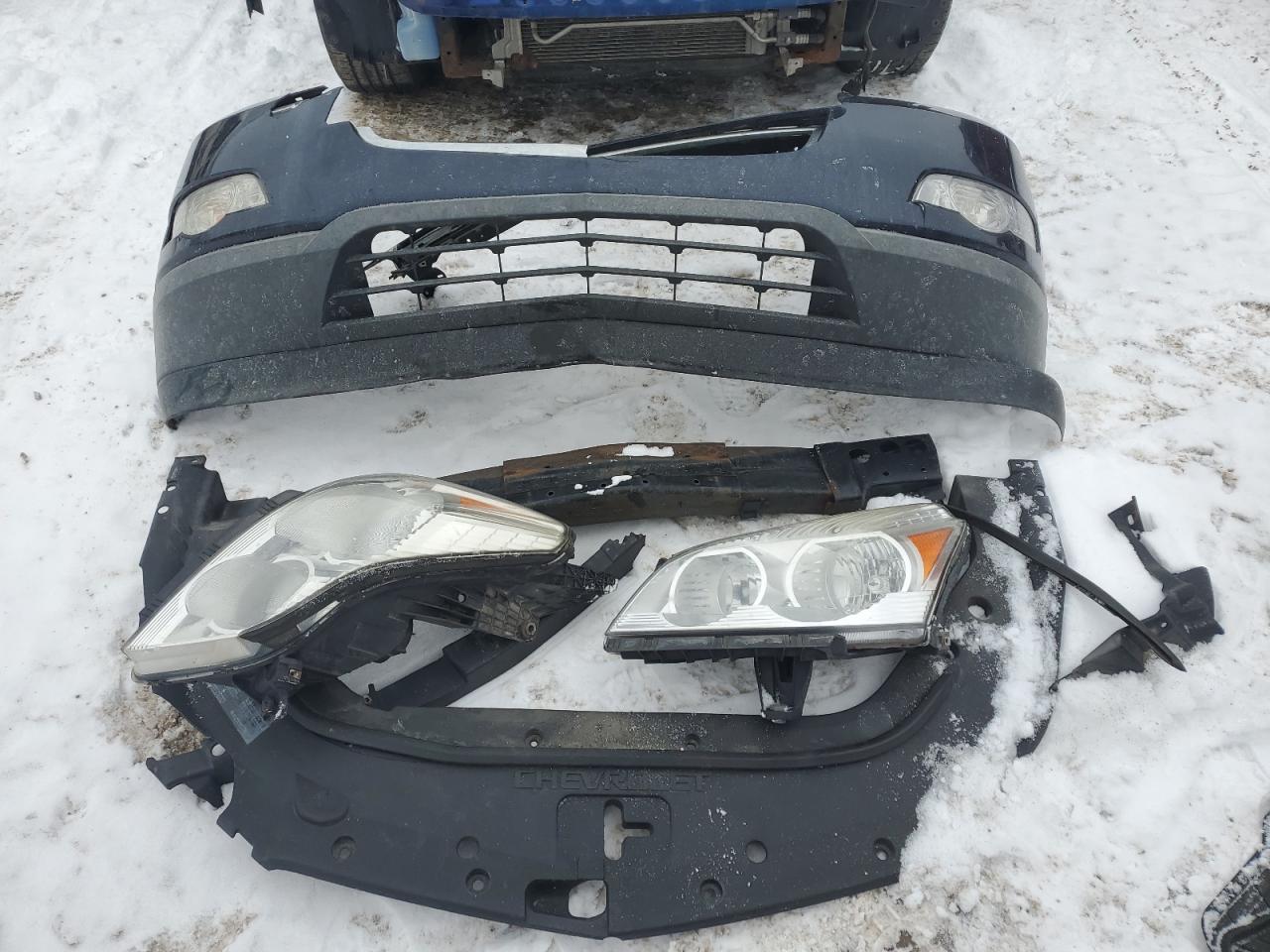 2010 Chevrolet Traverse VIN 1GNLRFED4AJ269042 Copart auction photo, front end damage thumbnail 13