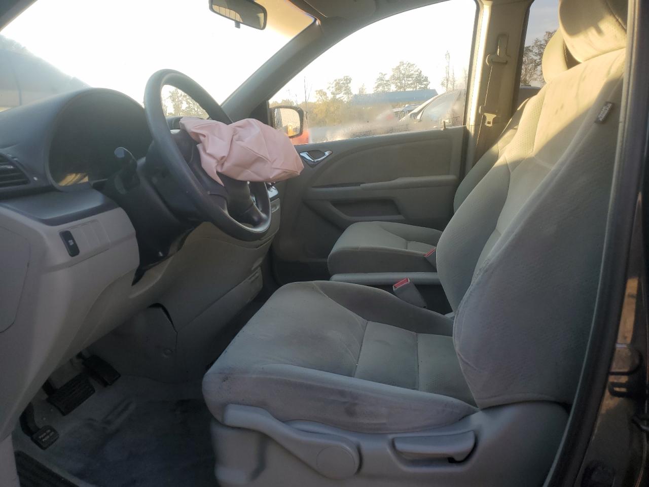 2006 Honda Odyssey VIN 5FNRL38206B111468 Copart auction photo, front end damage thumbnail 7