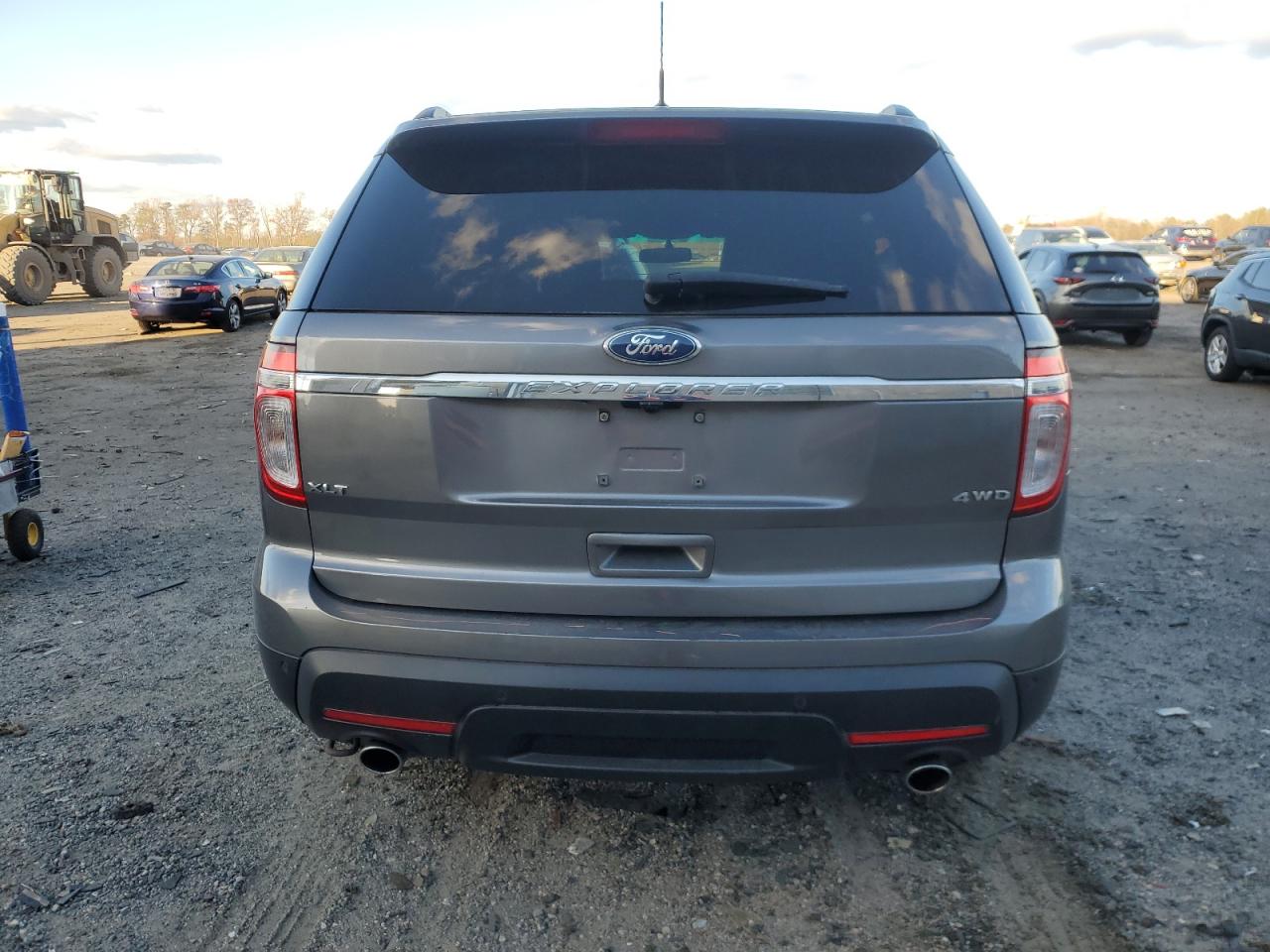 2011 Ford Explorer VIN 1FMHK8D83BGA82498 Copart auction photo, front end / minor dent/scratches damage thumbnail 6