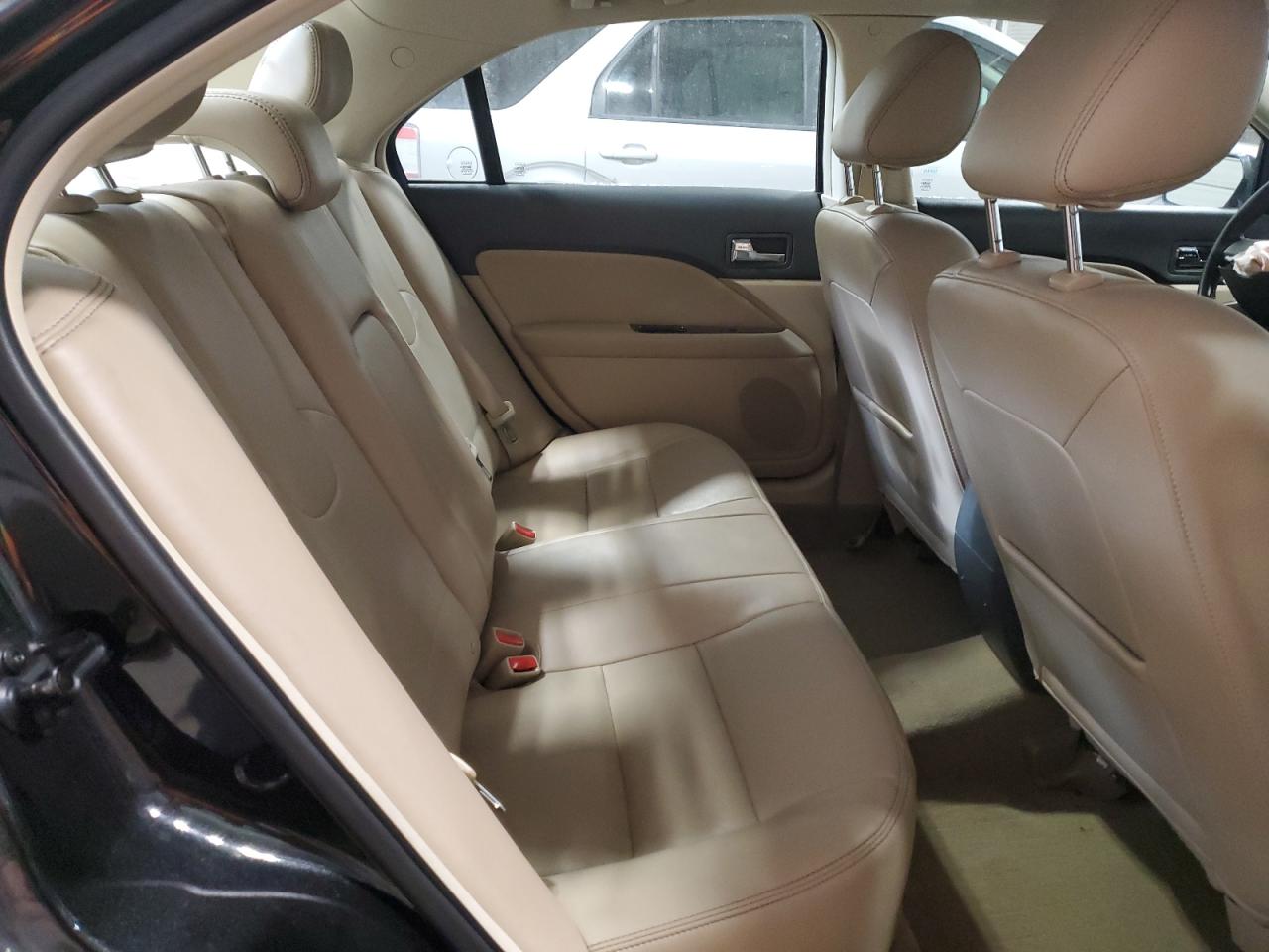 2011 Ford Fusion VIN 3FAHP0JA5BR172569 Copart auction photo, front end damage thumbnail 11