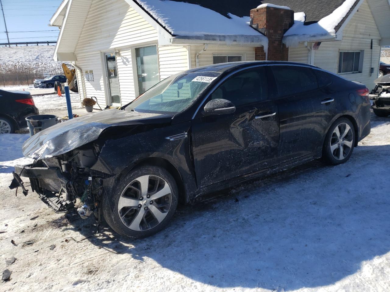 2020 KIA Optima VIN 5XXGT4L32LG420705