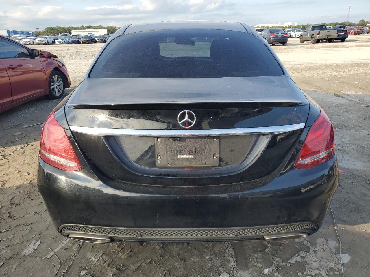 2018 Mercedes-Benz C-klasse VIN 55SWF4JB4JU261116 Copart auction photo, water/flood damage thumbnail 6