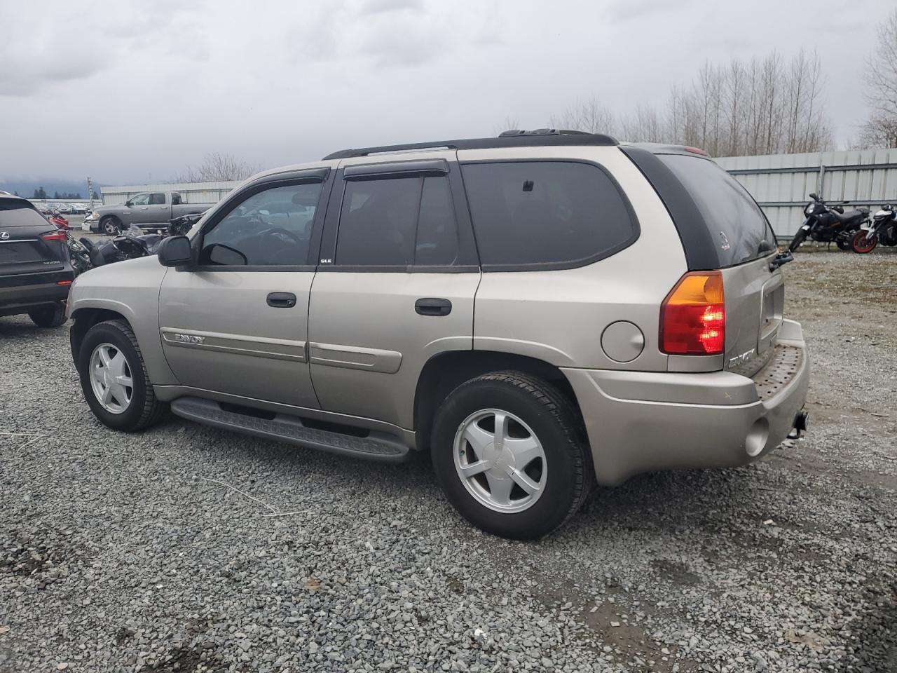 2002 GMC Envoy VIN 1GKDT13S522425155 Copart auction photo, front end damage thumbnail 2