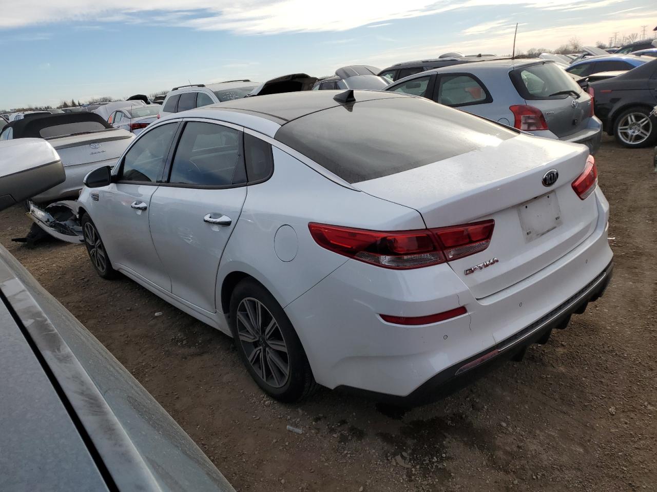 2019 KIA Optima VIN 5XXGT4L35KG298985 Copart auction photo, front end damage thumbnail 2