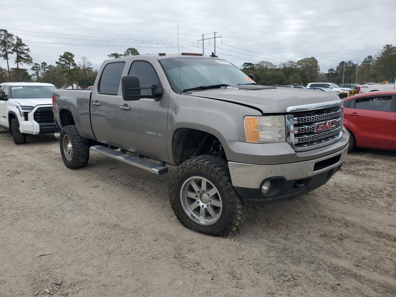 2013 GMC Sierra VIN 1GT121E86DF191591 Copart auction photo, mechanical damage thumbnail 4
