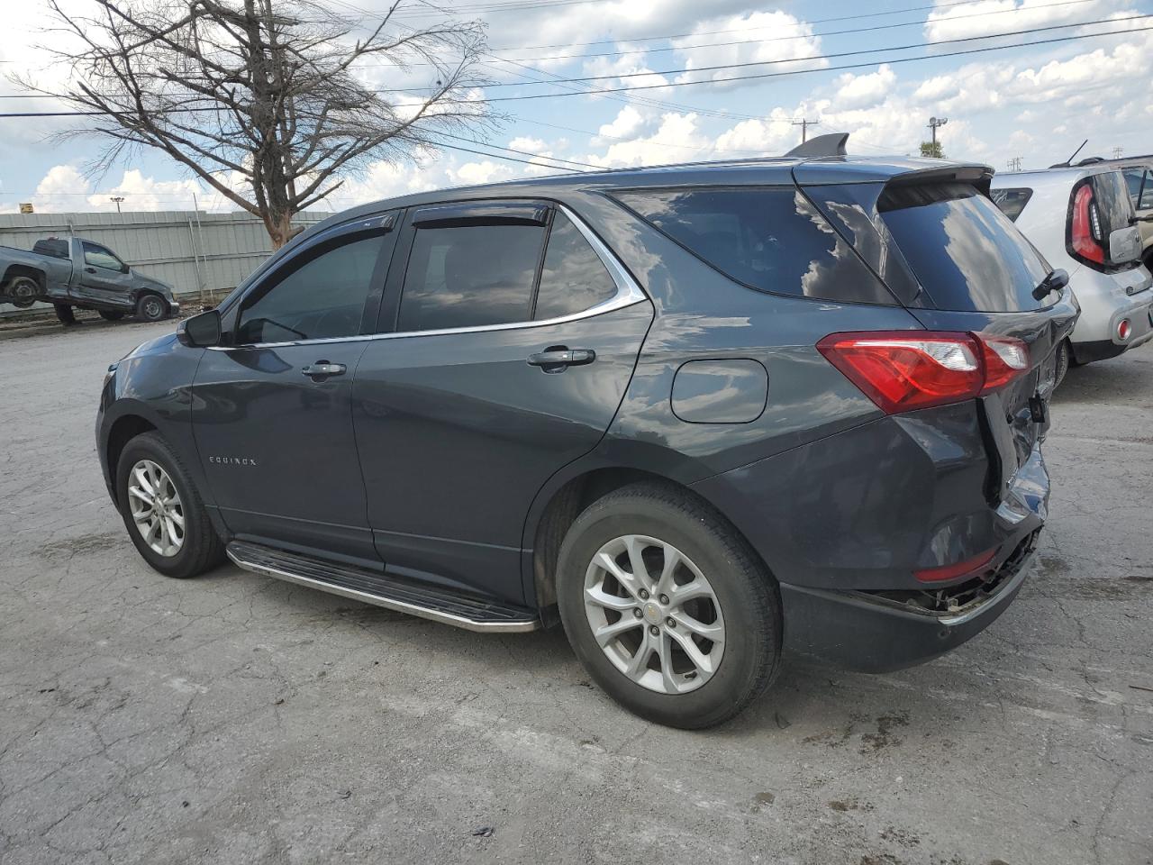 2019 Chevrolet Equinox VIN 2GNAXUEV8K6254892 Copart auction photo, rear end / side damage thumbnail 2