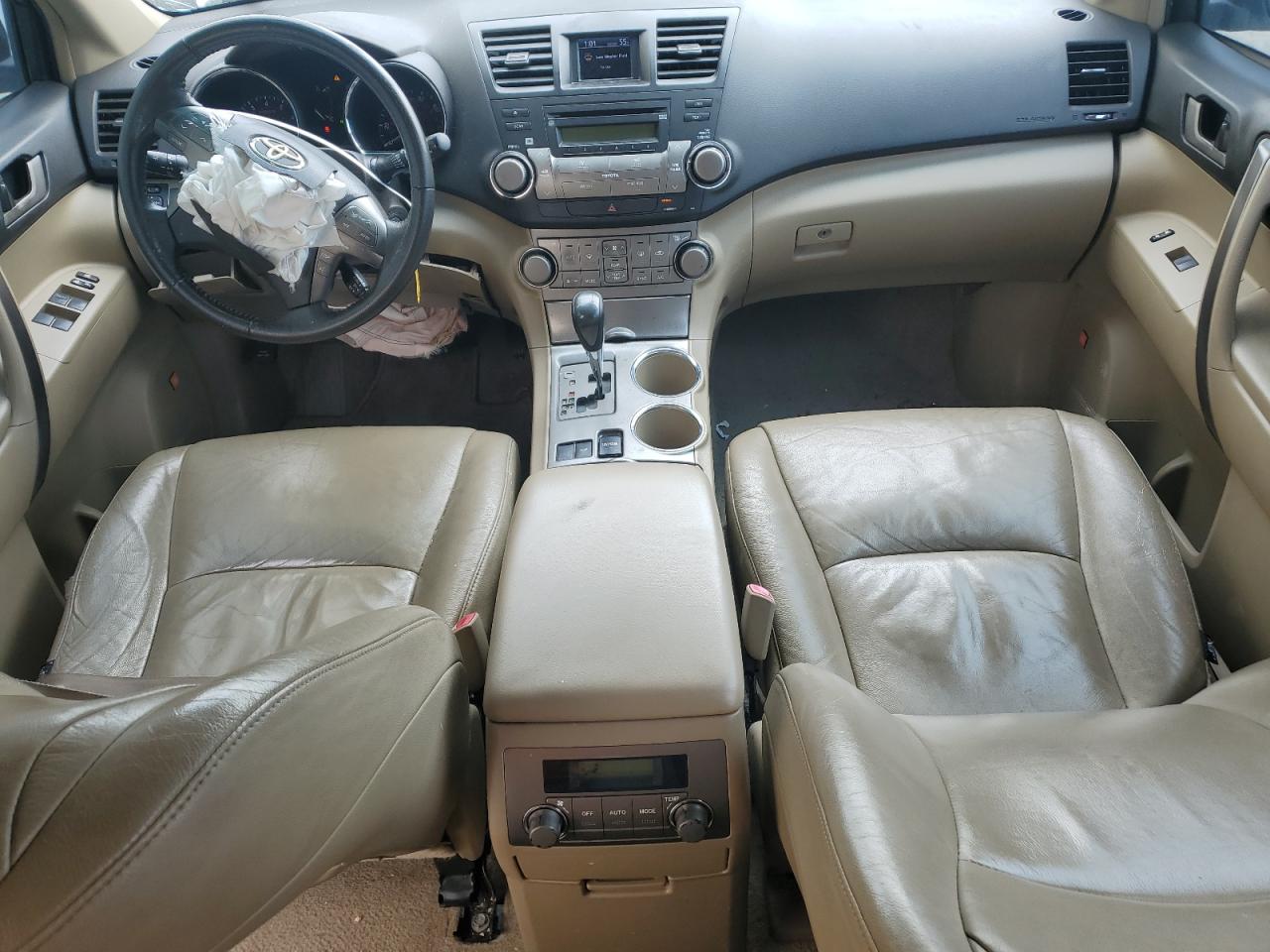 2008 Toyota Highlander VIN JTEDS43A282063989 Copart auction photo, front end / minor dent/scratches damage thumbnail 8
