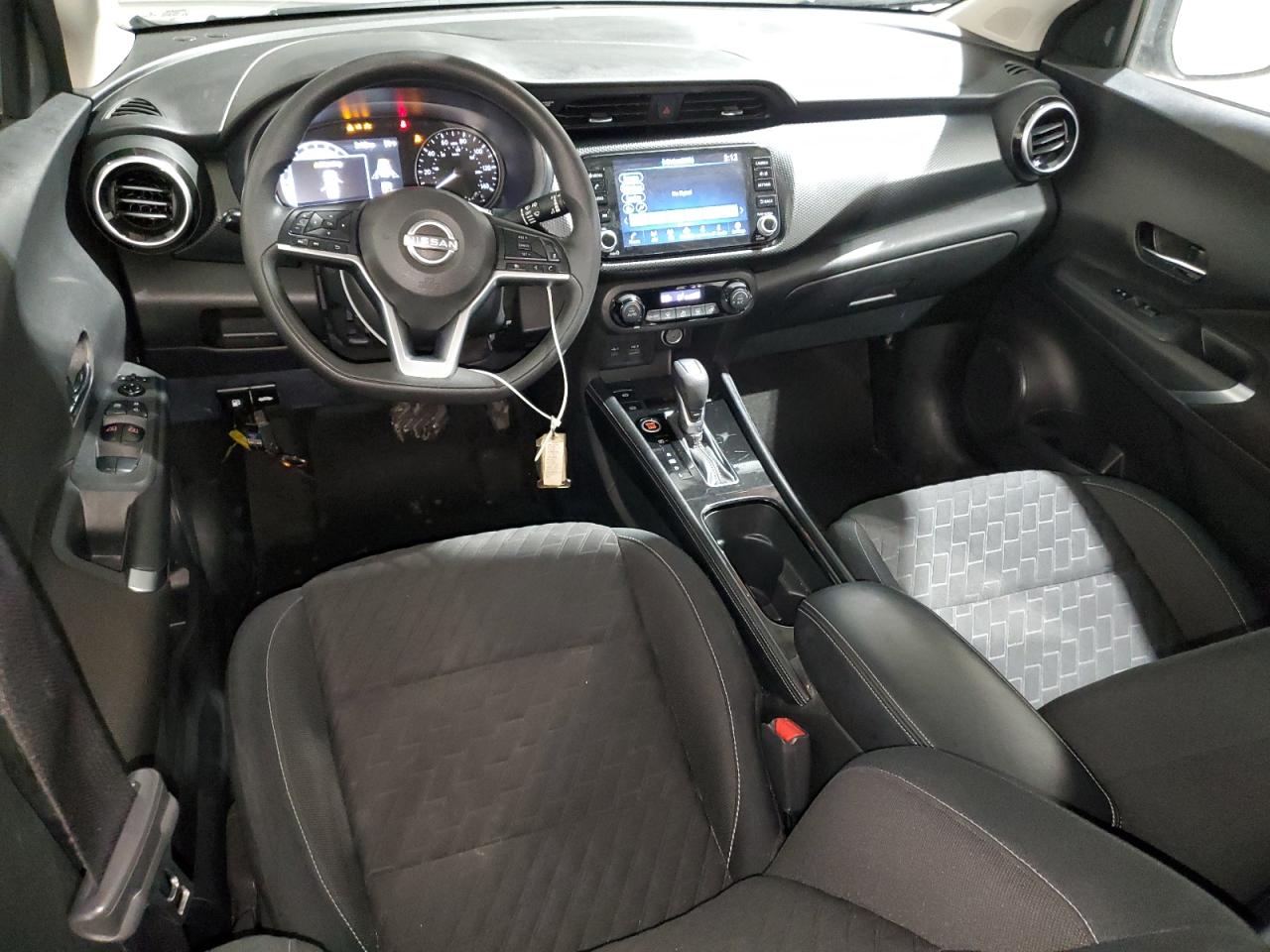 2022 Nissan Kicks VIN 3N1CP5CV5NL493815 Copart auction photo, side / mechanical damage thumbnail 8