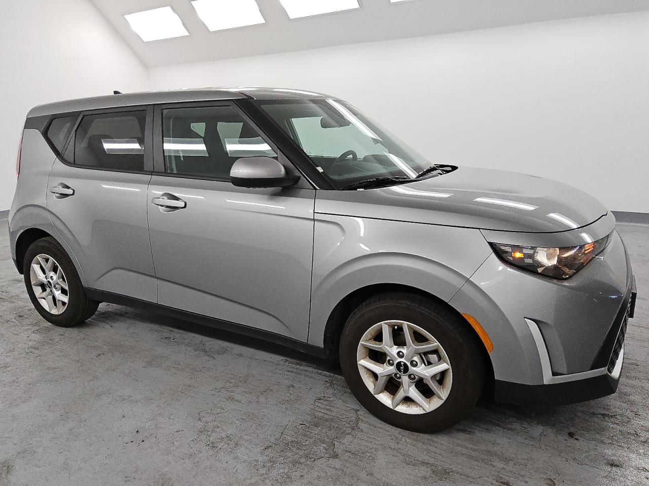 2024 KIA Soul VIN KNDJ23AU4R7915049 Copart auction photo, side damage thumbnail 4